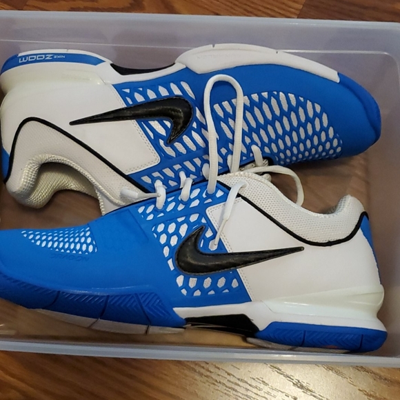 Nike Other - Men's tennis shoes
